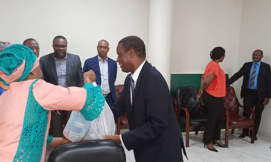 Remise de don dans le cadre du mois de carême par  SEM Pierre Buyoya Haut Représentant de l’Union Africaine, Chef de la MISAHEL