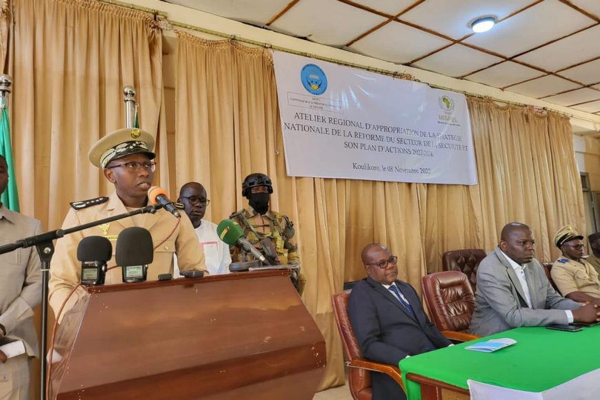 Le Gouverneur de Koulikoro, le Colonel Lamine Kapory Sanogo, a félicité la Misahel pour le travail accompli au Mali et apprécié l’accompagnement de la Misahel au Commissariat à la RSS