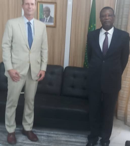 SEM Pierre Buyoya a reçu en audience le nouvel Ambassadeur du Danemark au Mali