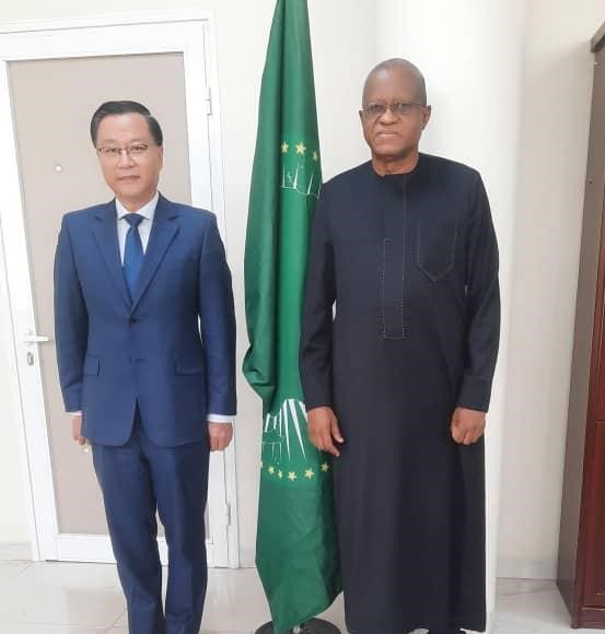 SEM Maman Sidikou, le Haut représentant de l’Union africaine pour le Mali et le Sahel, a reçu en audience l’Ambassadeur de la Chine pour le Mali