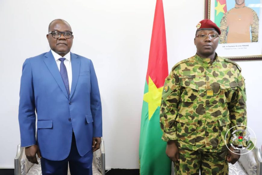 Le 25 juin 2025, le Chef par intérim de la MISAHEL, M. Fulgence ZENETH a été reçu en audience par Mme le Ministre de l’action Humanitaire et de la Solidarité Nationale du Burkina Faso, Commandant Pélagie PASSOWENDE
